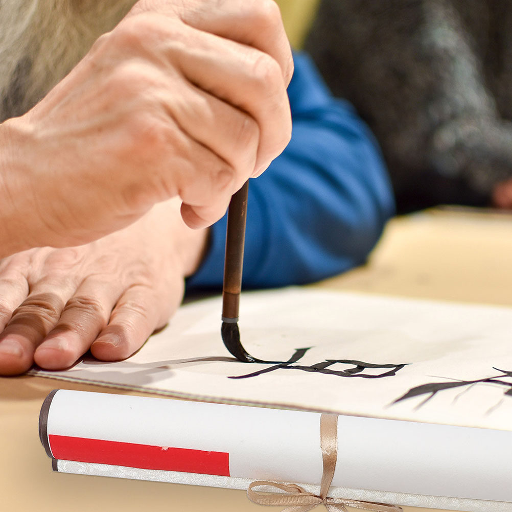 Chinese Calligraphy Practice Book - قطعتان من لفائف الخط الصيني المعلقة،