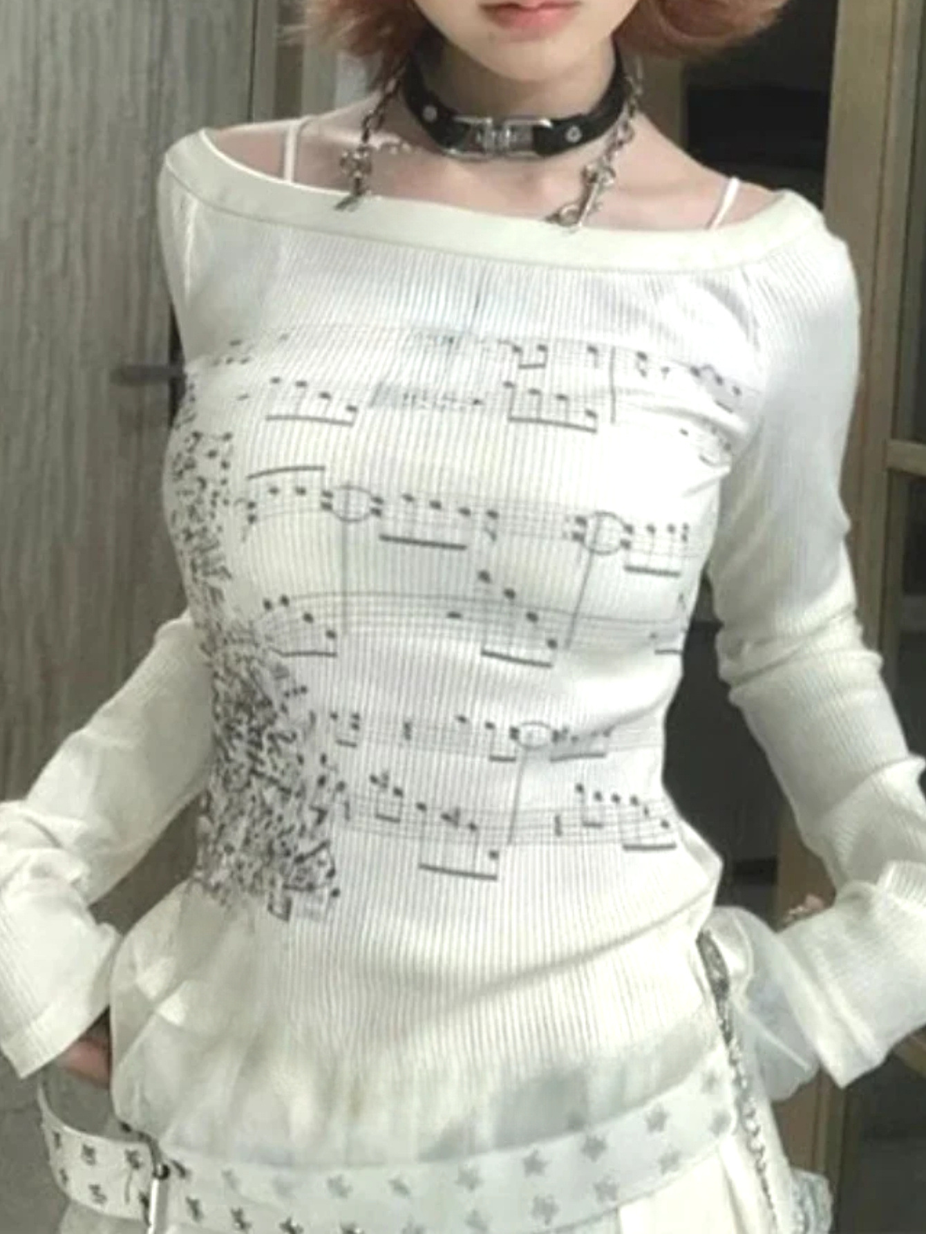 تي شيرت نسائي بأكمام طويلة مطب - مراجعة Music وسعره